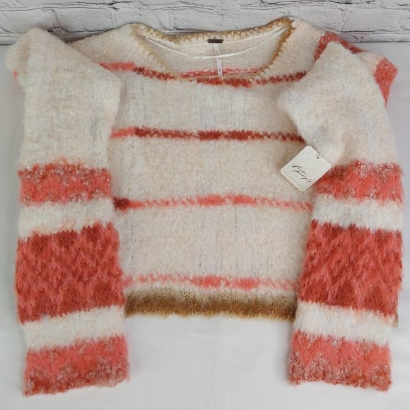 'FREE PEOPLE' 'EMERSON' ROMANC PATTERN~SLEEVE V-LINE HEATHER SWEATER - Picture 5 of 16